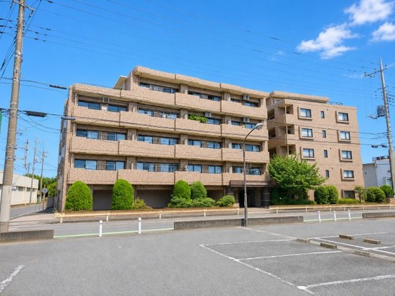 apartment 埼玉県三郷市早稲田４丁目
地図を見る
