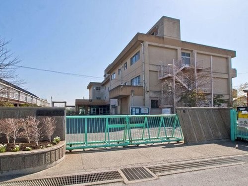 apartment 埼玉県三郷市高州１丁目
地図を見る