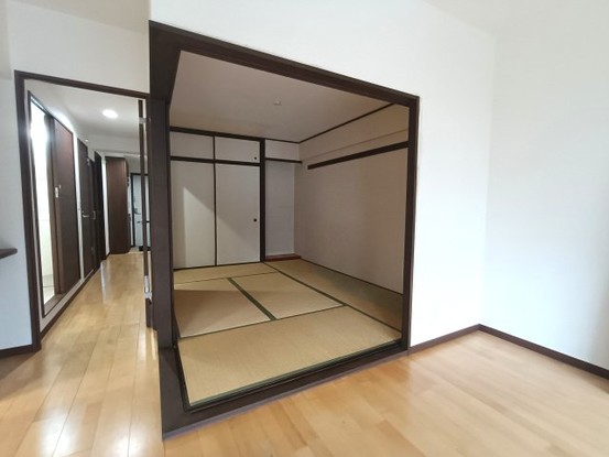 apartment 埼玉県三郷市さつき平１丁目
地図を見る