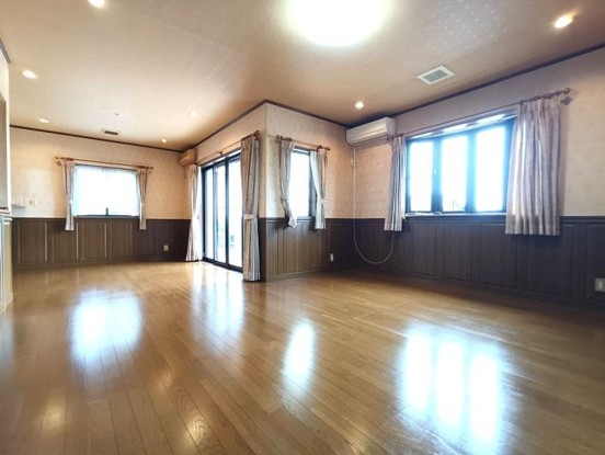 detached 埼玉県北葛飾郡松伏町大字松伏
地図を見る