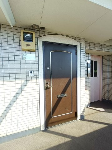 apartment 埼玉県三郷市早稲田５丁目
地図を見る