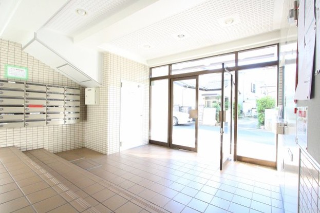 apartment 埼玉県三郷市早稲田５丁目
地図を見る