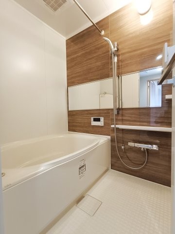 apartment 埼玉県三郷市早稲田５丁目
地図を見る