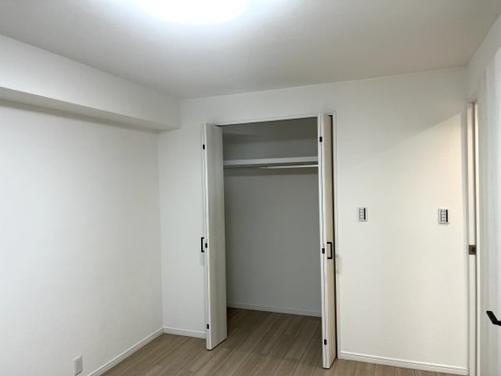 apartment 千葉県市川市妙典５丁目3番地1 イオン市川妙典店