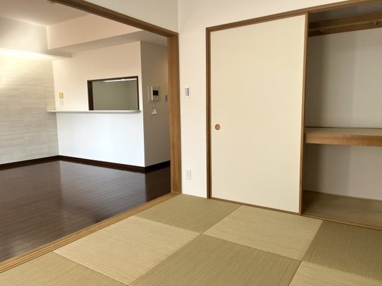 apartment 千葉県市川市妙典５丁目3番地1 イオン市川妙典店