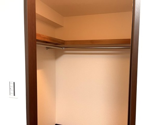 apartment 千葉県市川市妙典５丁目3番地1 イオン市川妙典店