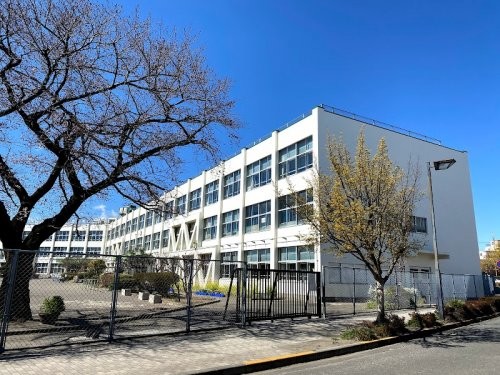 apartment 東京都昭島市松原町３丁目
地図を見る