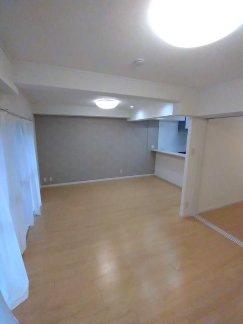 apartment 東京都日野市三沢３丁目
地図を見る