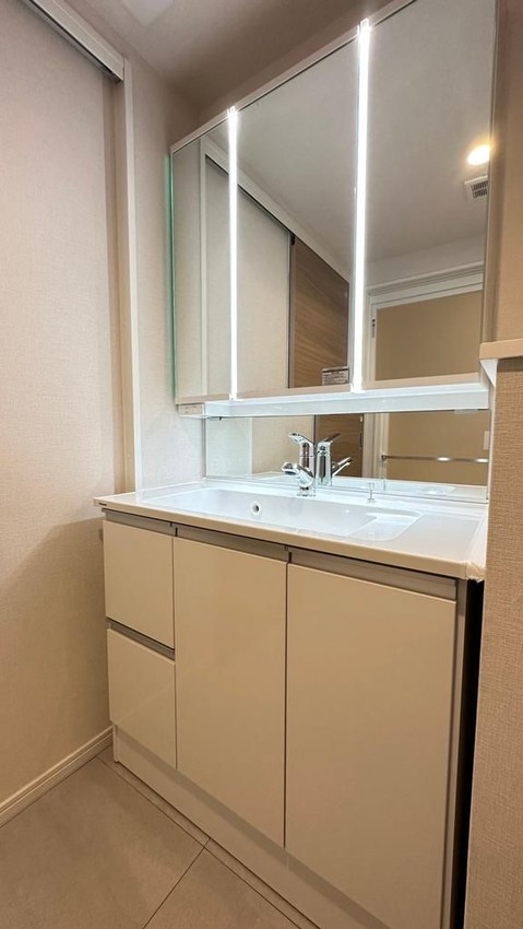 apartment 東京都多摩市豊ヶ丘１丁目
地図を見る