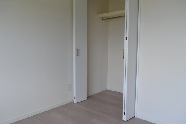 apartment 東京都立川市曙町１丁目12-17