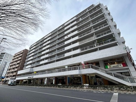 apartment 東京都西東京市谷戸町３丁目
地図を見る