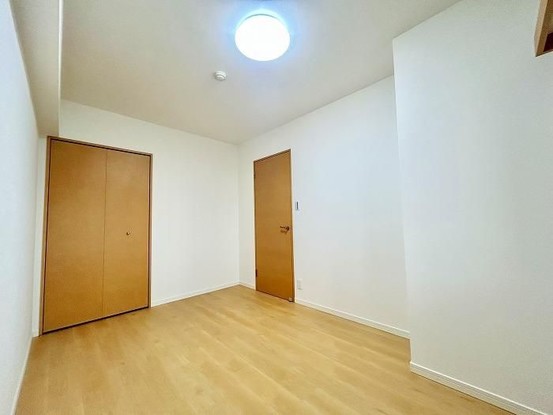 apartment 東京都立川市羽衣町２丁目
地図を見る