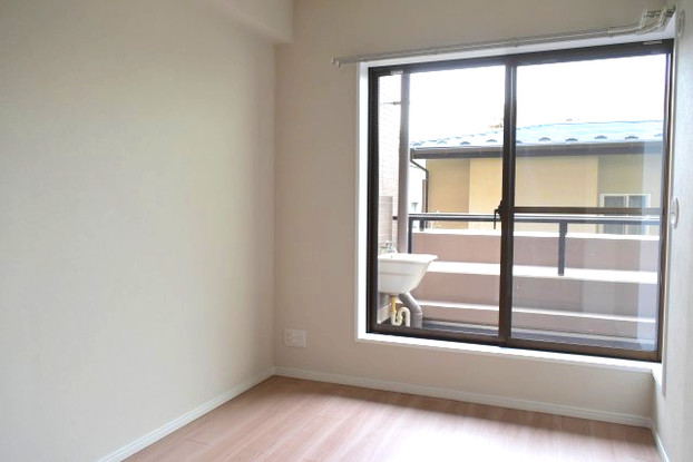 apartment 東京都昭島市昭和町５丁目
地図を見る