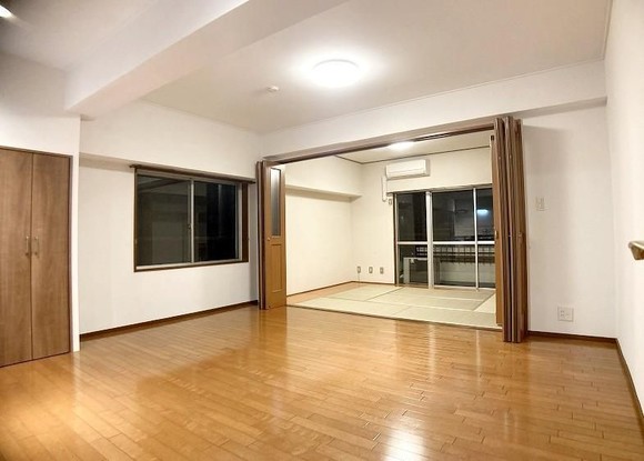 apartment 東京都立川市錦町３丁目
地図を見る