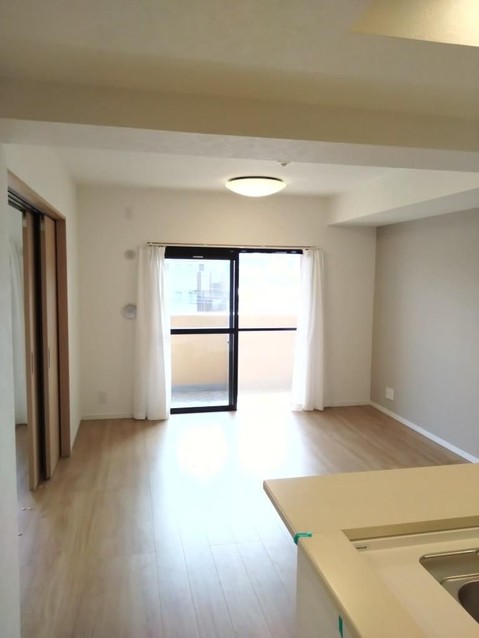 apartment 東京都立川市曙町１丁目12-17