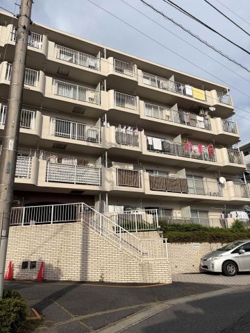 apartment 東京都立川市曙町１丁目12-17