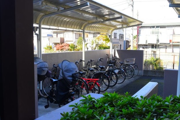 apartment 東京都日野市南平１丁目
地図を見る