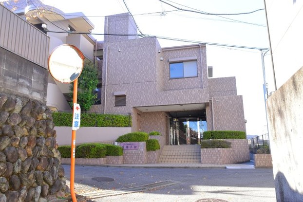 apartment 東京都日野市南平１丁目
地図を見る