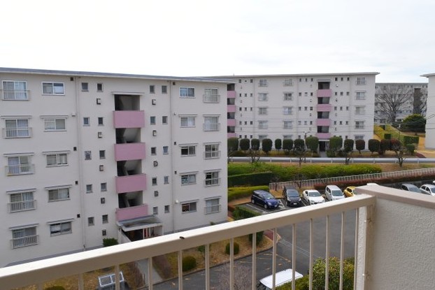 apartment 東京都立川市曙町１丁目12-17