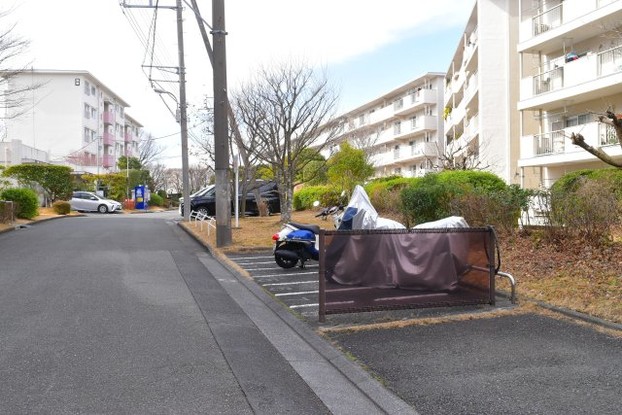 apartment 東京都立川市曙町１丁目12-17