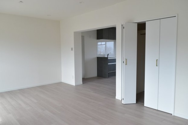 apartment 東京都立川市曙町１丁目12-17