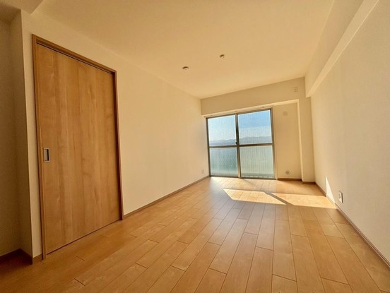 apartment 東京都福生市武蔵野台２丁目
地図を見る