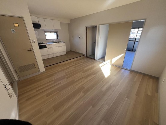 apartment 東京都立川市曙町１丁目12-17