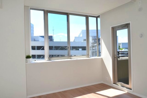 apartment 東京都立川市高松町３丁目
地図を見る