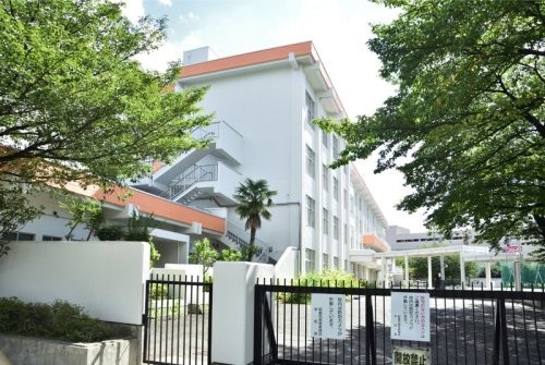 apartment 東京都昭島市武蔵野３丁目
地図を見る