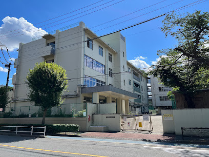 apartment 東京都武蔵野市境南町４丁目
地図を見る