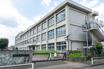 apartment 東京都羽村市緑ヶ丘５丁目
地図を見る