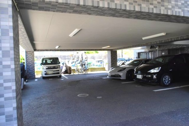 apartment 東京都多摩市鶴牧１丁目
地図を見る