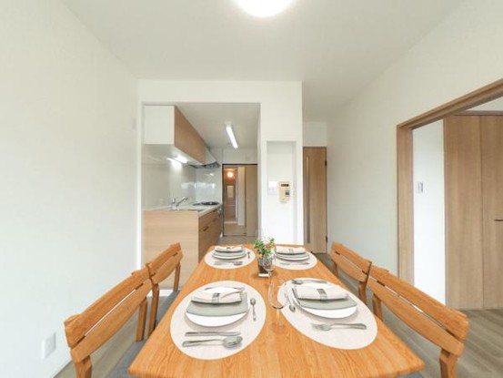 apartment 愛知県豊川市谷川町洞131　谷川町倉庫付事務所A