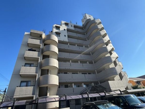 apartment 愛知県豊川市谷川町洞131　谷川町倉庫付事務所A