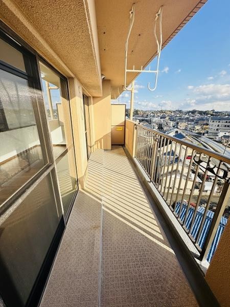 apartment 愛知県豊川市谷川町洞131　谷川町倉庫付事務所A