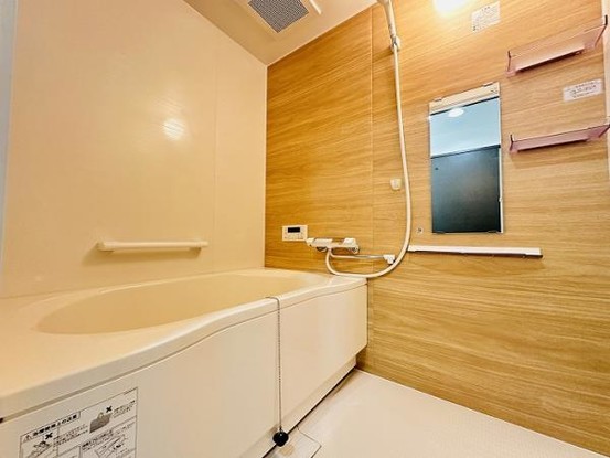 apartment 愛知県豊川市谷川町洞131　谷川町倉庫付事務所A