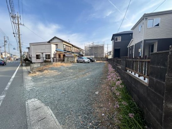 apartment 愛知県豊川市谷川町洞131　谷川町倉庫付事務所A