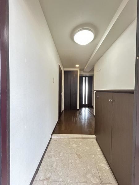 apartment 愛知県豊川市谷川町洞131　谷川町倉庫付事務所A
