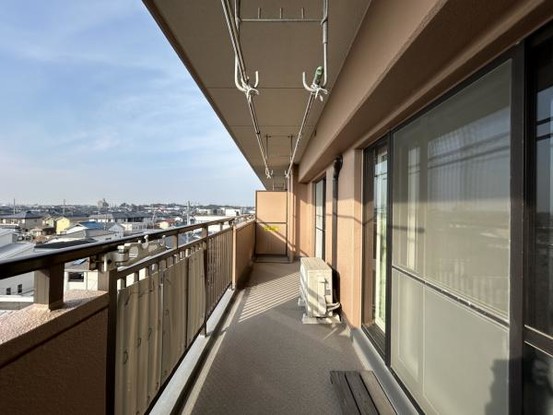 apartment 愛知県豊川市谷川町洞131　谷川町倉庫付事務所A