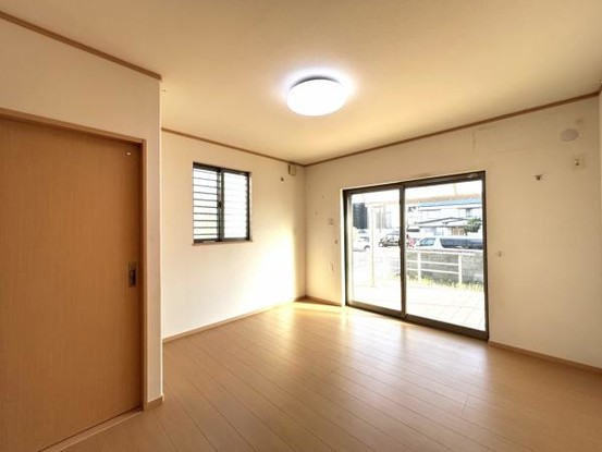 detached 愛知県豊川市谷川町洞131　谷川町倉庫付事務所A