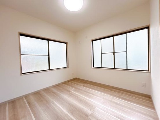 detached 愛知県豊川市谷川町洞131　谷川町倉庫付事務所A