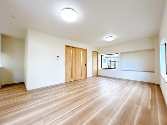 detached 愛知県豊川市谷川町洞131　谷川町倉庫付事務所A