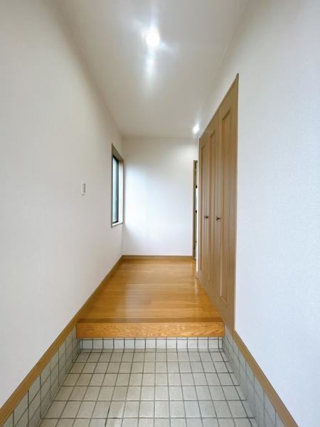 detached 愛知県豊川市谷川町洞131　谷川町倉庫付事務所A