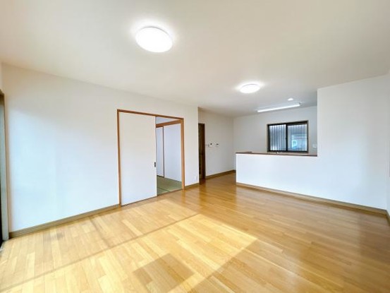 detached 愛知県豊川市谷川町洞131　谷川町倉庫付事務所A