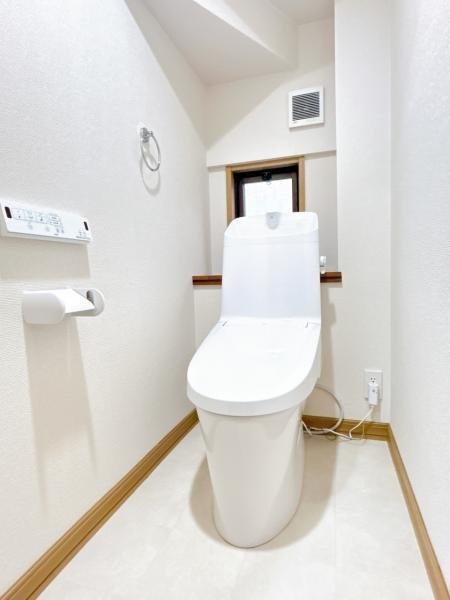 detached 愛知県豊川市谷川町洞131　谷川町倉庫付事務所A