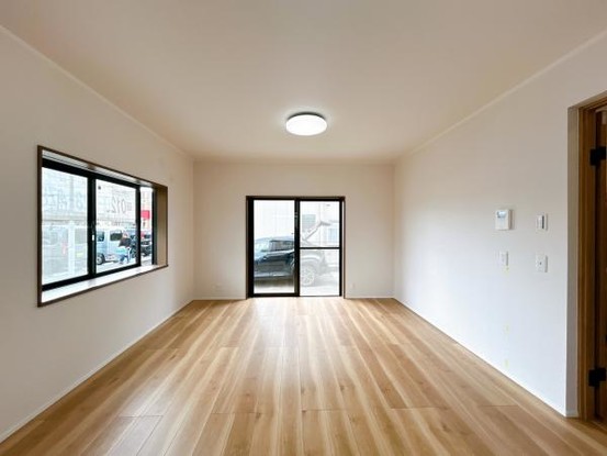 detached 愛知県豊川市谷川町洞131　谷川町倉庫付事務所A