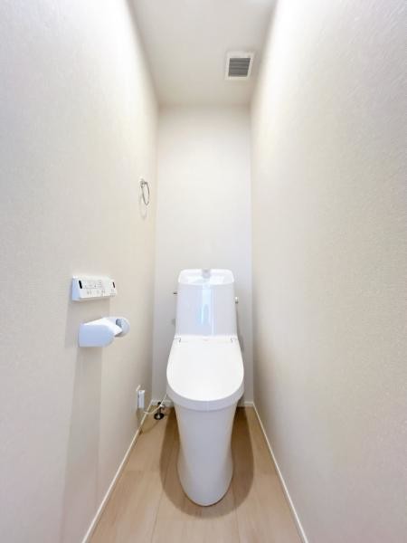 detached 愛知県豊川市谷川町洞131　谷川町倉庫付事務所A