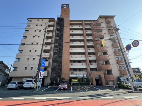 apartment 愛知県豊川市谷川町洞131　谷川町倉庫付事務所A