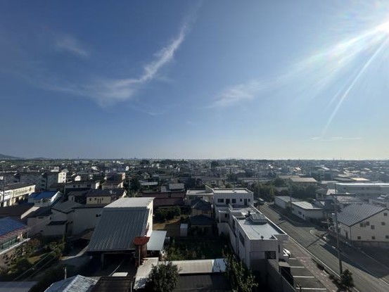 apartment 愛知県豊川市谷川町洞131　谷川町倉庫付事務所A