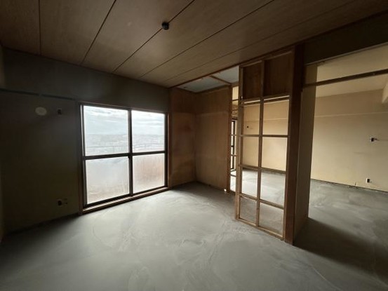 apartment 愛知県豊川市谷川町洞131　谷川町倉庫付事務所A